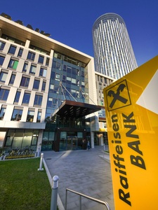 Raiffeisen Bank România a raportat un profit de 1,3 miliarde lei, în primele nouă luni, în creştere cu 45%. Activele totale au urcat cu 9%, la 67,5 miliarde de lei