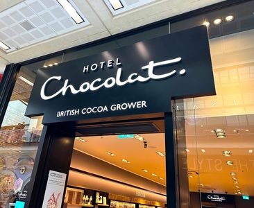 Mars cumpără producătorul britanic de ciocolată Hotel Chocolat, pentru 534 de milioane de lire sterline; Acţiunile Hotel Chocolat au urcat cu 160%