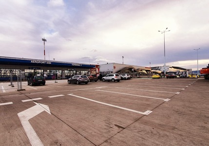 Aeroportul din Iaşi a înregistrat, anul trecut, un trafic de 2,34 milioane de pasageri, plasându-se pe locul al treilea în ţară, după Aeroportul Otopeni şi cel din Cluj-Napoca
