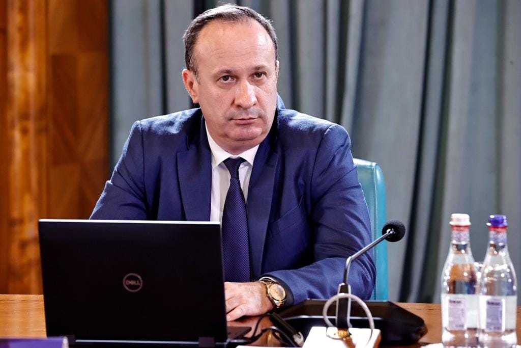 Adrian Câciu despre rolul României în politica de coeziune a Uniunii Europene | sursa foto: News.ro Adrian Câciu despre rolul României în politica de coeziune a Uniunii Europene | sursa foto: News.ro