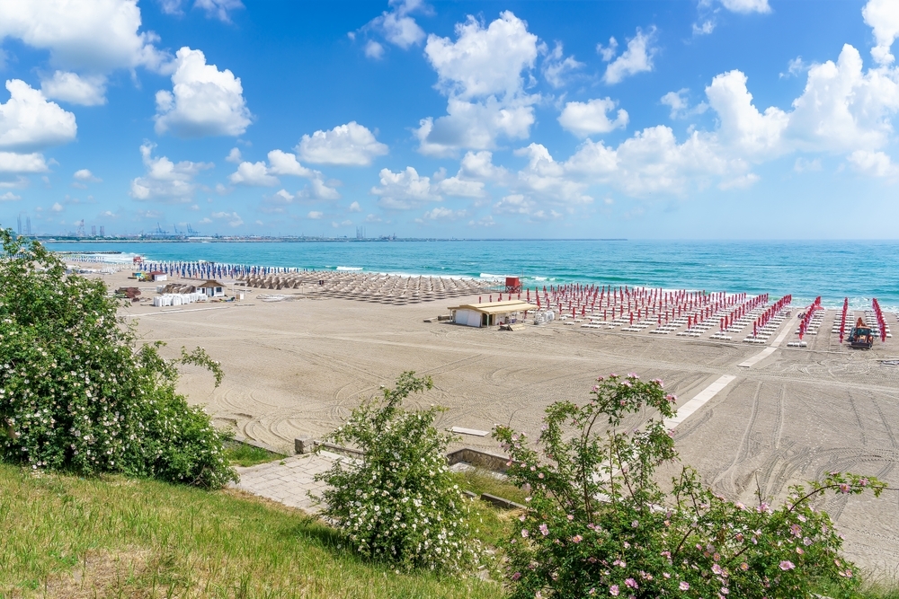 Turiști nerezidenți în România 2024 cazare și cheltuieli | sursa foto: News.ro Turiști nerezidenți în România 2024 cazare și cheltuieli | sursa foto: News.ro