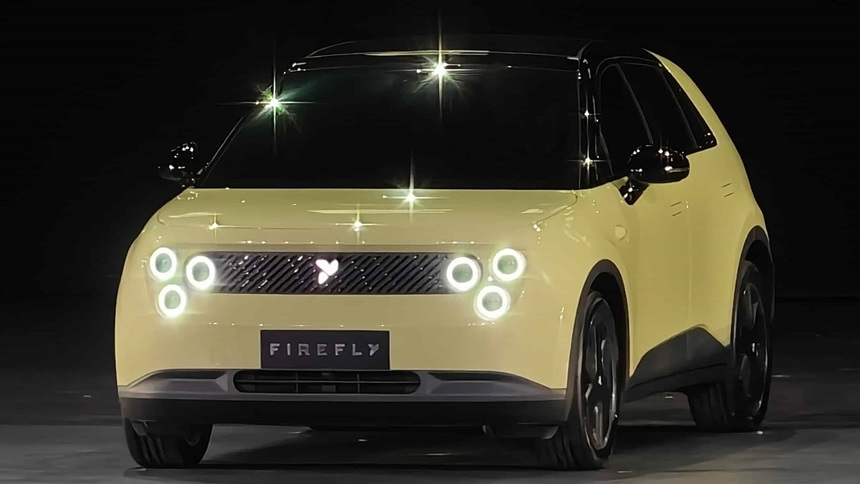 Nio Firefly vehicule electrice accesibile cu parcare autonomă pentru BMW Mini și Mercedes Smart | sursa foto: News.ro