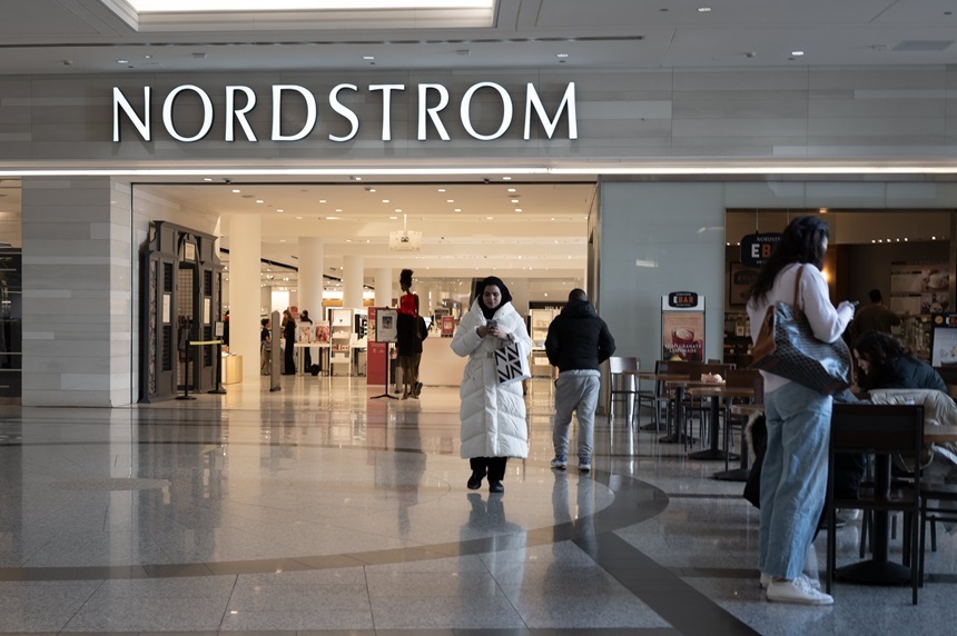 Nordstrom devine entitate privată după o tranzacţie de 6,25 miliarde dolari | sursa foto: News.ro