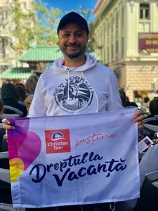 Christian Tour, cea mai mare agenţie de turism din ţară, se listează la Bursă în primul trimestru al anului viitor, cu 25% din acţiuni. Compania ia în calcul să intre şi pe alte pieţe din regiune şi să achizioneze alte companii din turism