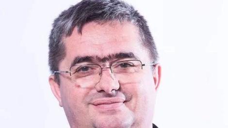 Numire controversată la UM Sadu - fost şef al IPJ Gorj, administrator special / Ministrul Apărării: A arestat 17 oameni care furau din fabrică / Ministrul Economiei invocă studiile şi experienţa în poliţie, inginerie, management şi criminalistică
