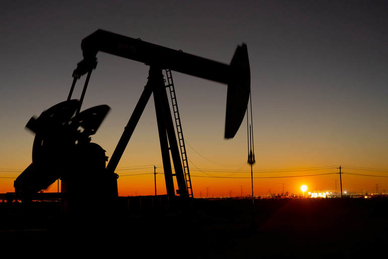 Grafice și hărți care ilustrează creșterea preț petrol după negocieri SUA Iran eșuate și impactul asupra pieței energie globală | sursa foto: News.ro