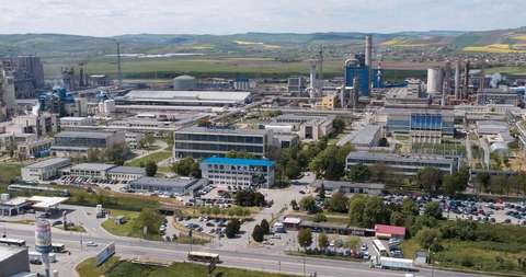 Ilie Bolojan: Romgaz a preluat platforma Azomureş pentru suma de 69 de milioane de euro/ Preluarea salvează producţia de îngrăşăminte pentru agricultură din România şi va asigura preţuri stabile pentru agricultorii noştri în anii următori