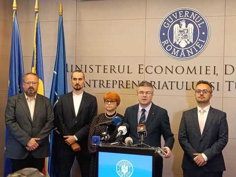 Irineu Darău: Eu nu pot să spun oamenilor că ieri va fi salvat Şantierul Naval Mangalia dacă e un proces de nişte săptămâni sau nişte luni pe care nu îl controlează statul român/ Nu putem controla nici deciziile judecătorilor, nici acţiunile creditorilor