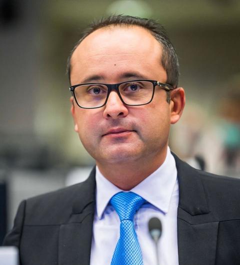 Secretar de stat în Ministerul Energiei: Sunt convins că există soluţii de eficientizare a consumului sau de reorganizare puţin a fluxurilor tehnologice şi economice/ Există proceduri legale/ Nu suntem în acest moment, dar să evităm să ajungem acolo