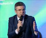 Ministrul Economiei, Irineu Darău despre o posibilă producţie de proiectile de calibru NATO 155 în România: Sunt convins că, în următorii ani, se va produce acest tip de muniţie în ţară. Dacă v-aş spune acum că ştiu exact cum, unde, la ce termen, v-aş min