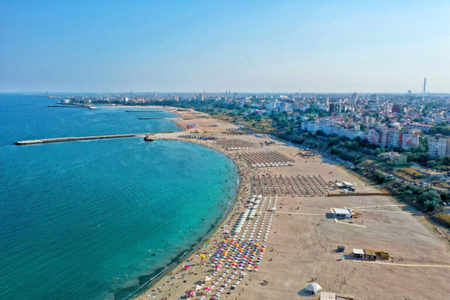 
Guvernul a aprobat modalitatea de atribuire a noilor sectoare de plajă, rezultate în urma implementării proiectului de reducere a eroziunii costiere

