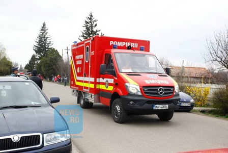 Un copil a căzut în fosa septică a unei case de vacanţă din staţiunea gorjeană Rânca; medicii încearcă resuscitarea sa