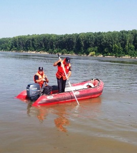 Vrancea: Bătrână căutată de pompieri în râul Milcovul după ce a dispărut de acasă