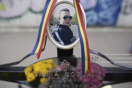 Mama poliţistului Bogdan Gigină rememorează ultima convorbire avută cu fiul său în urmă cu un an: Mama, nu-ţi face griji, ne auzim când mă retrag