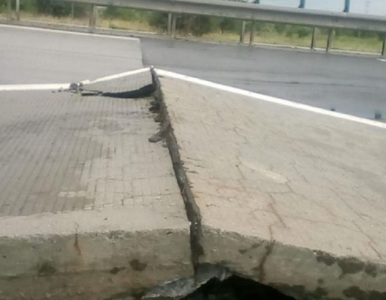Restricţii pe Autostrada Soarelui, din cauza ridicării plăcilor de beton din componenţa carosabilului