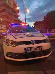 Tulcea: Femeie de 72 de ani, dispărută de opt zile de acasă, găsită de poliţişti în viaţă, într-o râpă de lângă Măcin. VIDEO