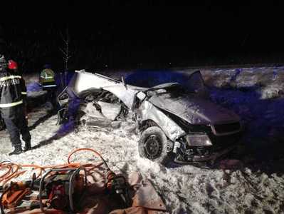 Braşov: Autocar cu 40 de persoane, implicat în accident pe DN 1; o persoană a murit. VIDEO