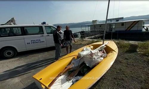 Mehedinţi: Intervenţie a poliţiştilor de frontieră pentru a ajuta un cetăţean elveţian aflat în pericol după ce velierul său s-a răsturnat, pe Dunăre. FOTO, VIDEO