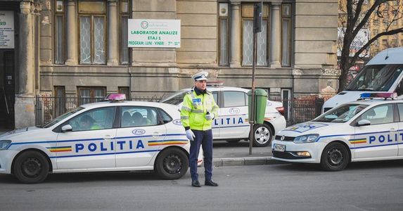 Poliţia Română: 459 de persoane care fac obiectul unor semnalări în Sistemul Informatic Schengen, depistate în România, în ultima săptămână