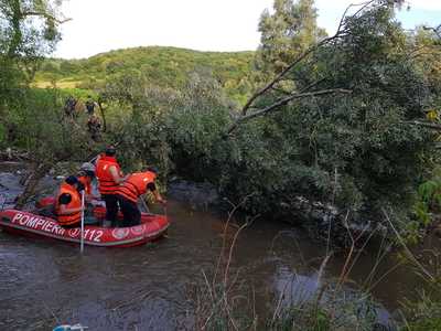 Sibiu: Trupul fetiţei care a căzut în râul Cibin, găsit după opt zile, la 26 de kilometri depărtare