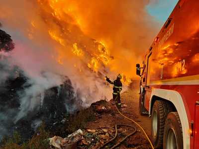Incendiul de la groapa de gunoi a municipiului Sighişoara, stins după cinci zile