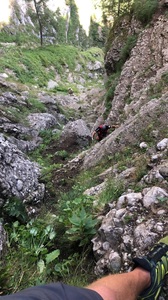 Un tânăr dispărut în Bucegi în urmă cu peste o lună, găsit mort după ce ploile i-au adus rucsacul într-o vale - VIDEO
