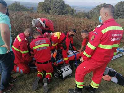 Caraş-Severin: Intervenţie a elicopterului SMURD pentru salvarea unui băiat care a căzut cu bicicleta - FOTO