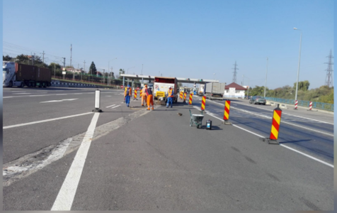 UPDATE - Traficul a fost reluat pe Autostrada Soarelui, în urma accidentului din zona localităţii Căldăraru / Conducătorul auto a fost transportat la spital / Coloană de vehicule de 500 de metri, în sensul de mers către Capitală