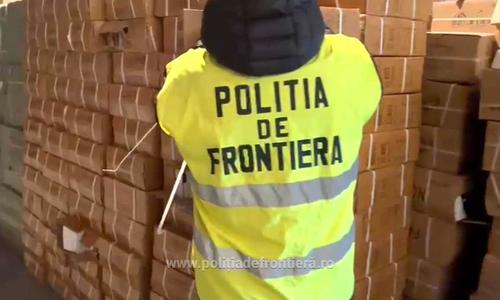 Bunuri susceptibile a fi contrafăcute, în valoare peste 900.000 de euro, găsite de poliţiştii de frontieră în Portul Constanţa şi în PTF Giurgiu