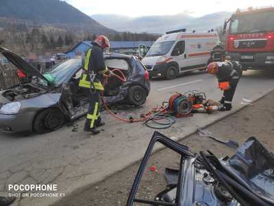UPDATE Bistriţa-Năsăud: Femeie în stop cardio-respirator, în urma unui accident rutier produs pe DN 17 D / A fost stabilizată şi transportată la o clinică din municipiul Târgu Mureş