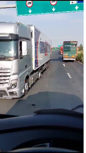 Arad: Un TIR a circulat pe contrasens pe autostrada A1, în apropierea Punctului de Trecere a Frontierei Nădlac - FOTO, VIDEO