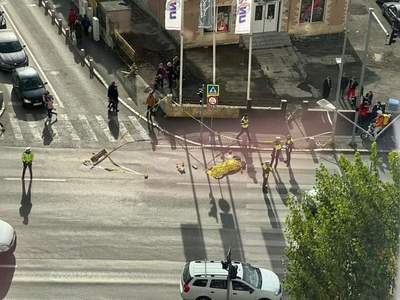 Accident rutier în Bucureşti – Un pieton şi-a pierdut viaţa / Poliţiştii încearcă să stabilească dacă era sau nu pe trecerea pentru pietoni