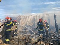 Incendiul de la Ferma Dacilor - Fostul şi actualul primar ai comunei Gura Vadului, vizaţi de ancheta privind incendiul în care opt oameni au murit 