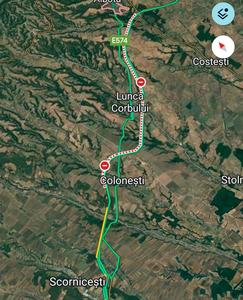 UPDATE - Trafic blocat pe Drumul Expres 12, după producerea a trei accidente – O maşină de pompieri care se deplasa la un eveniment rutier s-a răsturnat / Cinci pompieri au fost răniţi / Ce s-a întâmplat la celelalte două evenimente rutiere