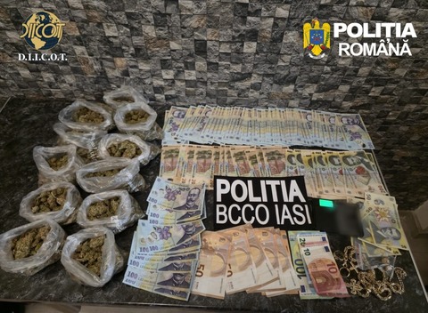 Cocaină vândută într-o vulcanizare din Iaşi/ Clienţii cumpărau cocaină cu 500 de lei gramul/ Cinci persoane au fost arestate pentru trafic de droguri - FOTO