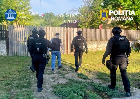 Operaţiunea JUPITER - Constanţa: Bărbat, cercetat pentru că ar fi organizat ilegal o ”tombolă” pe o reţea de socializare/ El promitea sume de bani şi autoturisme şi vindea un ”bilet” cu sume cuprinse între 100 şi 200 de lei