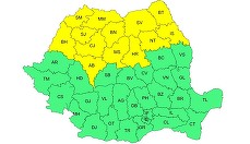 Cod galben de furtuni în Maramureş, cea mai mare parte a Transilvaniei, nordul Crişanei şi al Moldovei / Rafale de vânt de 50-70 de kilometri la oră şi cantităţi de apă ce ajung la 30 de litri pe metru pătrat