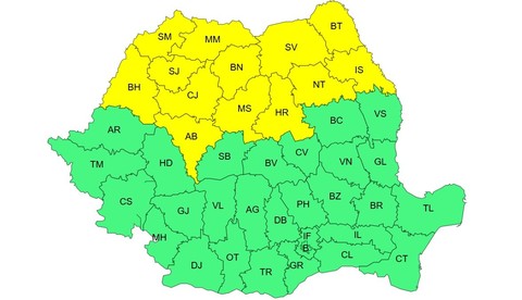 Cod galben de furtuni în Maramureş, cea mai mare parte a Transilvaniei, nordul Crişanei şi al Moldovei / Rafale de vânt de 50-70 de kilometri la oră şi cantităţi de apă ce ajung la 30 de litri pe metru pătrat