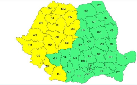 UPDATE - Cod galben de caniculă în mai multe judeţe ale ţării - De duminică, valul de căldură se intensifică şi se extinde / Perioada caniculară, prelungită până marţi seară / Instabilitate atmisferică
