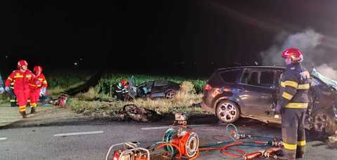 Bihor - Două persoane decedate şi un copil rănit grav, în urma unui accident în care au fost implicate două vehicule - FOTO