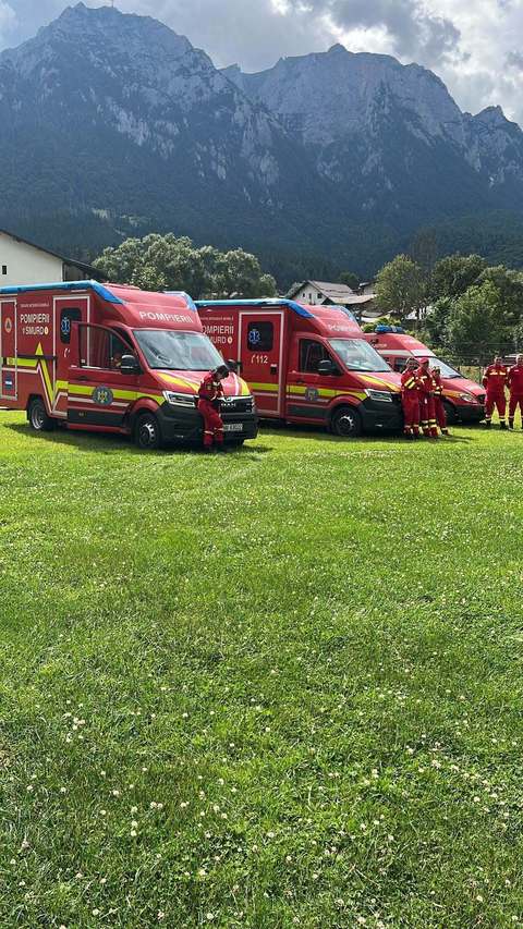 Salvamont Prahova anunţă decesul unuia dintre alpiniştii căzuţi în gol pe Albişoara Brânei din Bucegi