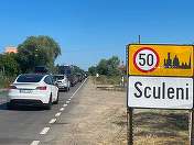 Premierul Ilie Bolojan, solicitat să dispună măsuri pentru fluidizarea traficului în punctul de frontieră Sculeni – Oamenii reclamă cozi interminabile şi timpi de aşteptare excesivi / Duminică, la 36 de grade, într-o oră s-au avansat doar 300 de metri