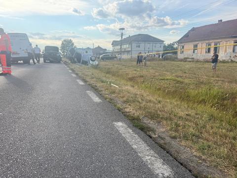 Timiş: Accident în care au fost implicate 11 persoane - Un bărbat a murit, iar alte două victime au fost duse la spital / A intervenit şi elicopterul SMURD - FOTO