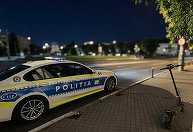 Un băiat de 14 ani a ajuns la spital după ce a căzut de pe o trotinetă electrică pe un bulevard din Craiova / Poliţiştii susţin că acesta nu era echipat corespunzător