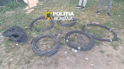 Hunedoara: 18 percheziţii într-un dosar privind furtul unor cantităţi importante de cabluri din cupru de pe şantierul Termocentralei Mintia/ Sunt vizaţi 12 angajaţi pe şantier/ Prejudiciul, estimat la aproape 600.000 de euro