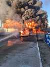 UPDATE - Vâlcea: Incendiu la o hală în care erau depozitate vopsea şi diluant, în localitatea Suteşti/ Au fost emise două mesaje RO-Alert pentru avertizarea populaţiei/ Incendiul a fost stins după patru ore - FOTO, VIDEO