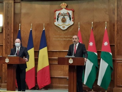 Ministrul de Externe Bogdan Aurescu şi omologul său iordanian au semnat  Tratatul privind extrădarea, precum şi Memorandumul de Înţelegere privind cooperarea între ministerele Justiţiei din cele două ţări