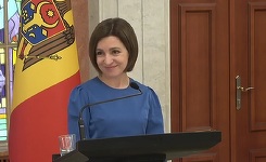 Preşedinta Maia Sandu, la summitul Comunităţii Politice Europene: „M-am bucurat să-l revăd în Moldova pe Preşedintele Franţei, Emmanuel Macron\