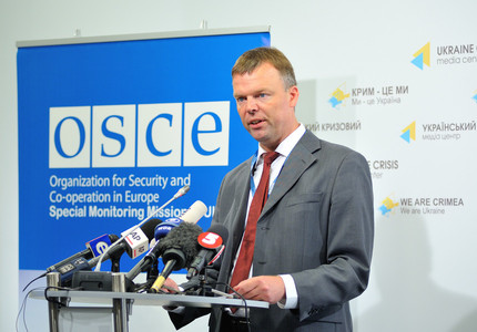 OSCE le cere forţelor guvernamentale ucrainene şi separatiştilor să se îndepărteze unii de alţii
