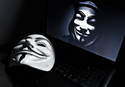 Anonymous a lansat noi ameninţări la adresa ISIS: "Nu iertăm. Nu uităm… Aşteptaţi-ne” - VIDEO